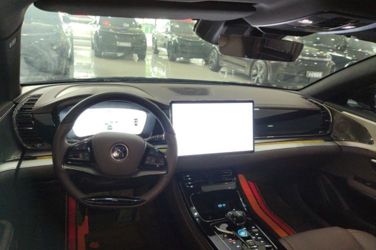 Used BYD Han 2025 DM-i 125KM Prestige Model Center Console