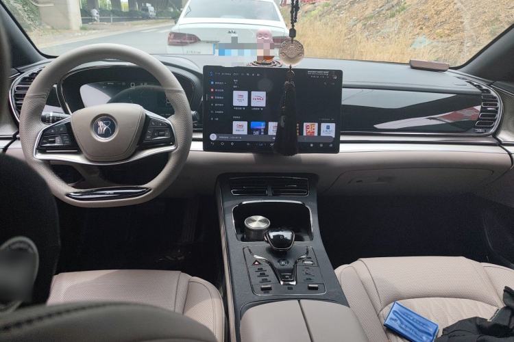 Used BYD Han 2025 DM-i 125KM Elite Model Center Console