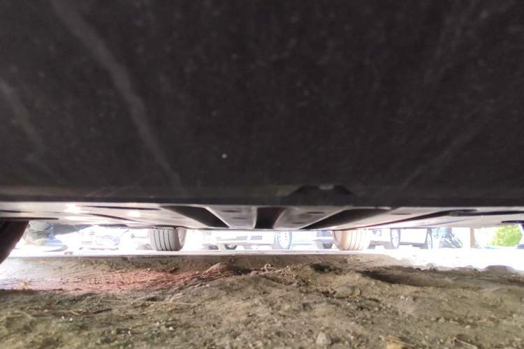 Used BYD Han 2025 DM-i Smart Drive 125KM Elite Model Chassis Front
