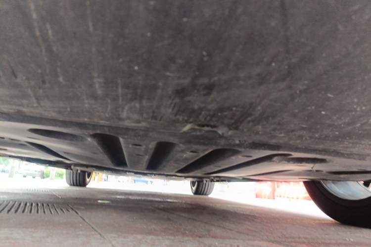 Used BYD Han 2025 DM-i Smart Drive 125KM Prestige Model Chassis Front