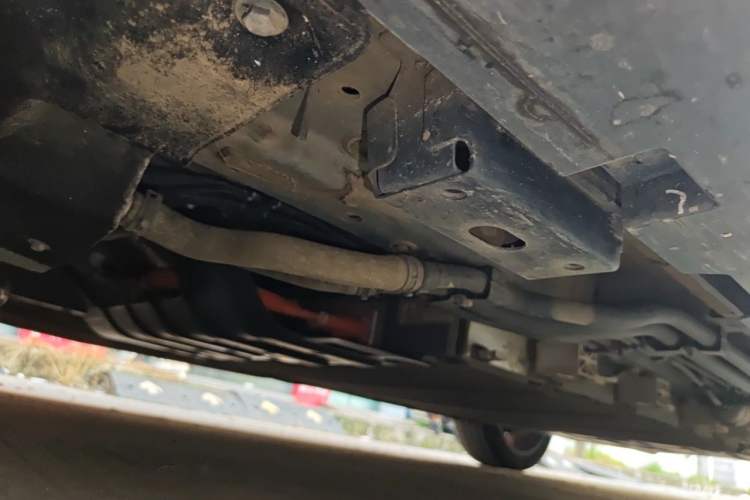 Used BYD Han 2025 DM-i 125KM Prestige Model Chassis Front Left