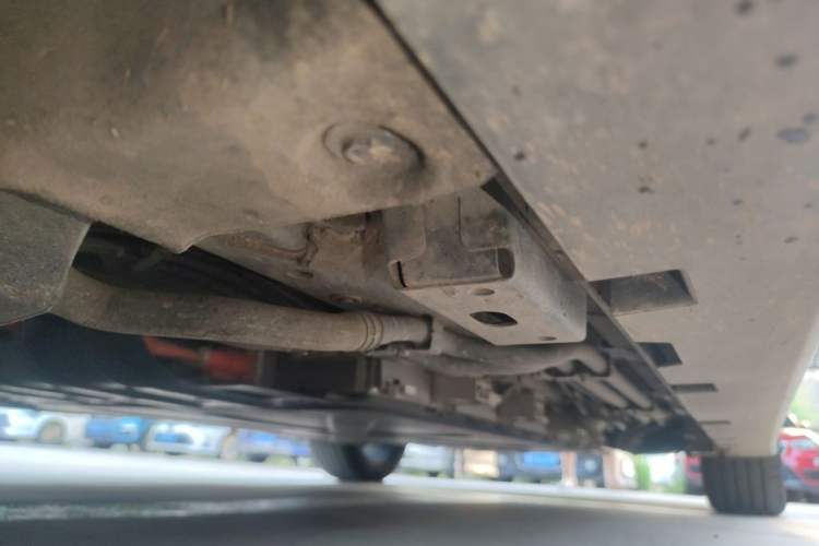 Used BYD Han 2025 DM-i 125KM Elite Model Chassis Front Left