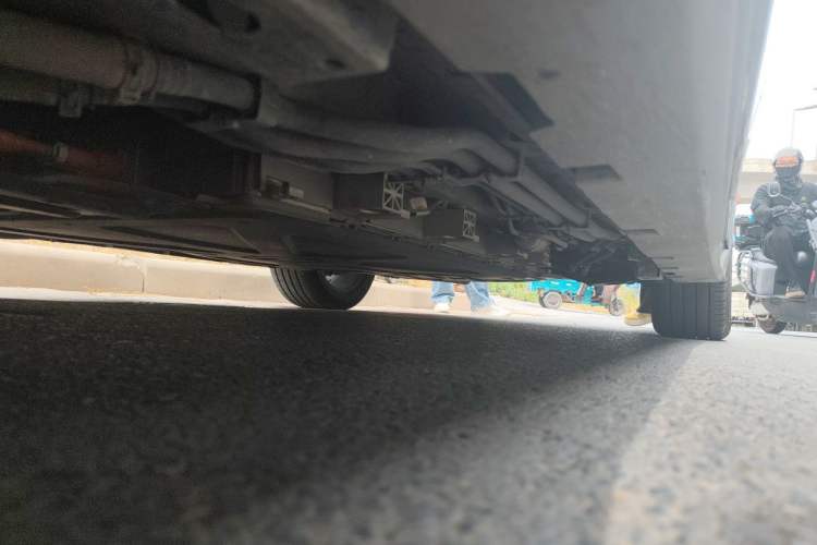 Used BYD Han 2025 DM-i 125KM Elite Model Chassis Front Left