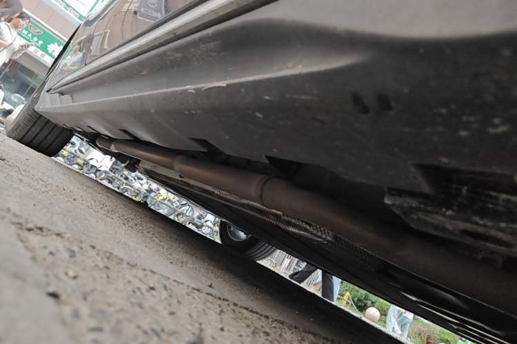 Used BYD Han 2025 DM-i Smart Drive 125KM Elite Model Chassis Front Right