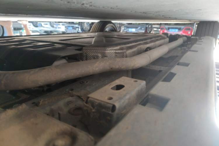 Used BYD Han 2025 DM-i 125KM Elite Model Chassis Front Right