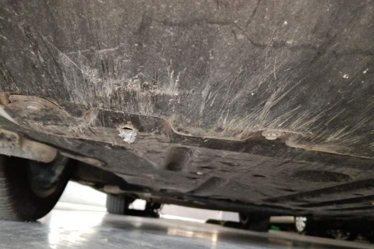 Used BYD Han 2025 DM-i 125KM Prestige Model Chassis Front Right