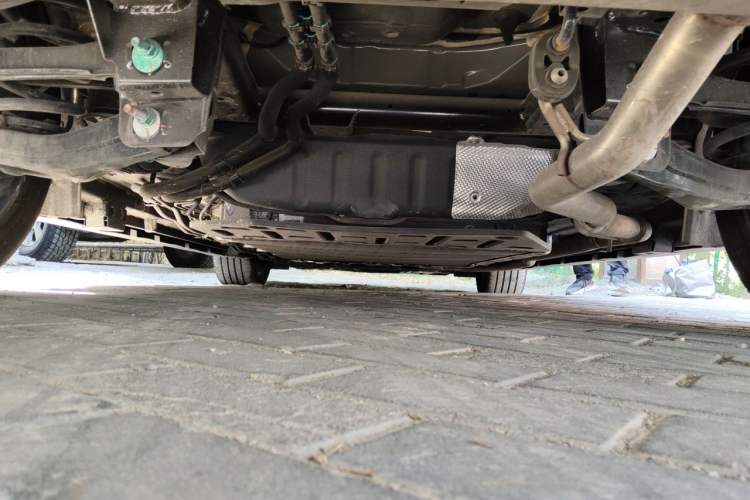 Used BYD Han 2025 DM-i Smart Drive 125KM Elite Model Chassis Rear