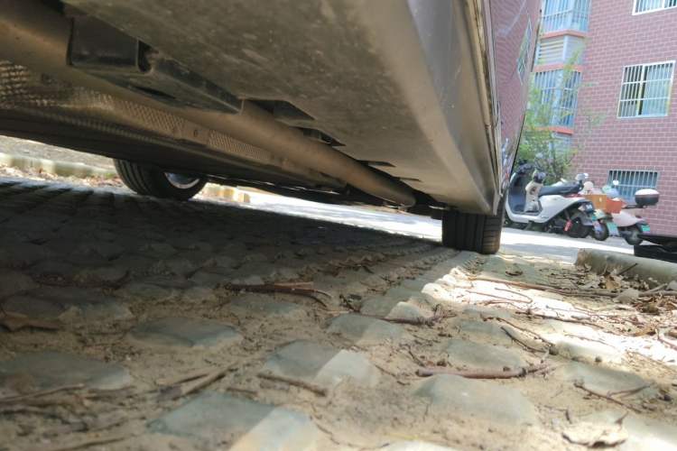 Used BYD Han 2025 DM-i 125KM Prestige Model Chassis Rear Right