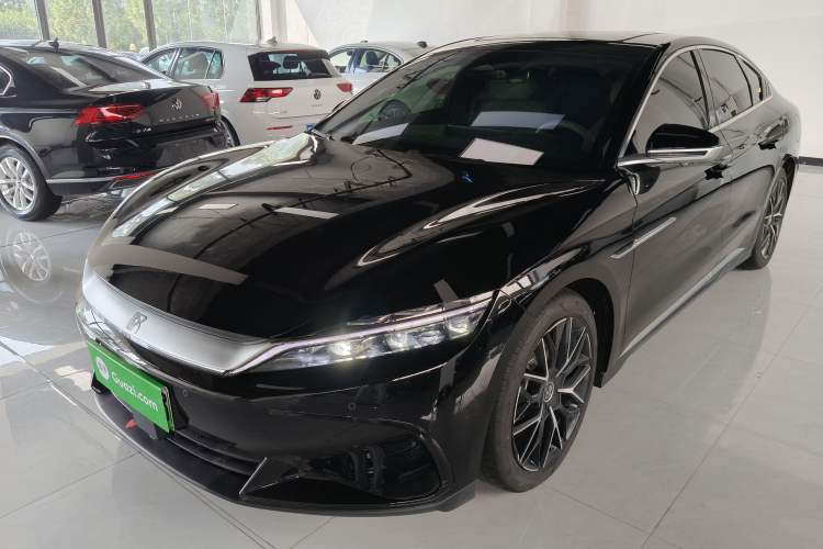 BYD Han 2025 DM-i 125KM Prestige Model - Executive