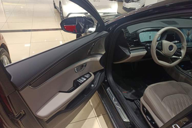Used BYD Han 2025 DM-i 125KM LiDAR-Powered Intelligent Driving Model Driver Seat