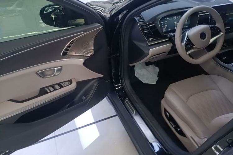 Used BYD Han 2025 DM-i Intelligent Driving Edition 125KM LiDAR Flagship Model Driver Seat
