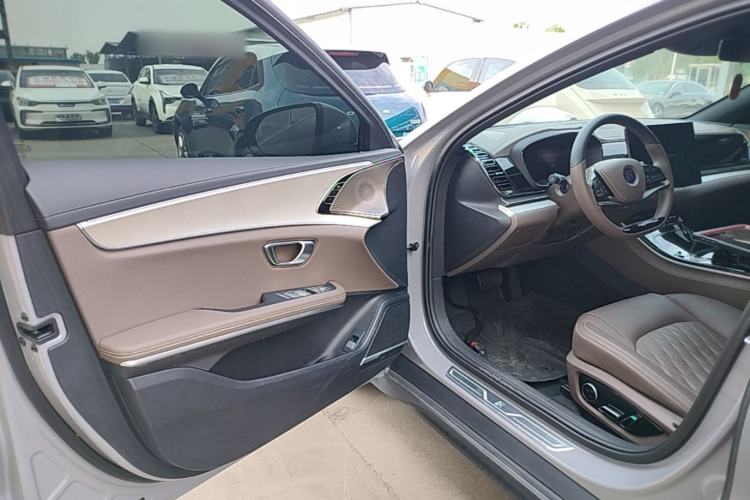 Used BYD Han 2025 DM-i 125KM Elite Model Driver Seat