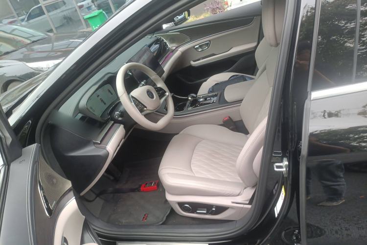 Used BYD Han 2025 EV Intelligent Driving Edition 701KM LiDAR Flagship Model Driver Seat