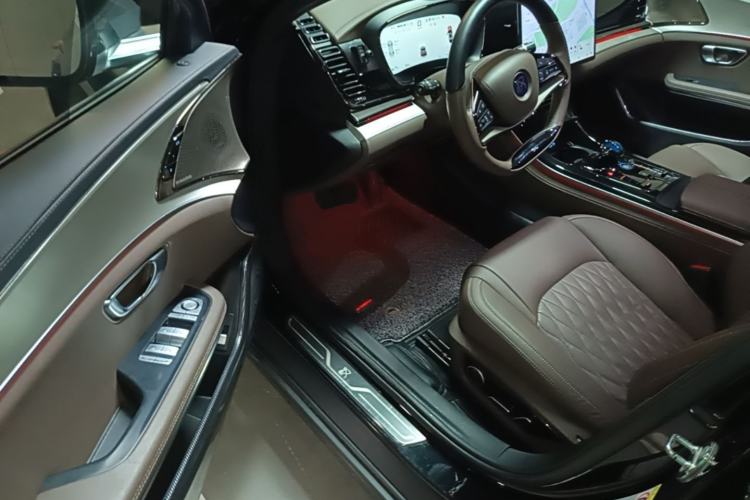 Used BYD Han 2025 EV 605KM Prestige Model Driver Seat