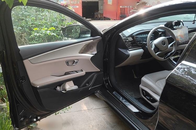 Used BYD Han 2025 EV 506KM Prestige Edition Driver Seat
