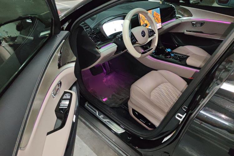 Used BYD Han 2025 DM-i 125KM Elite Model Driver Seat