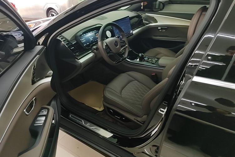 Used BYD Han 2025 EV 605KM Prestige Model Driver Seat