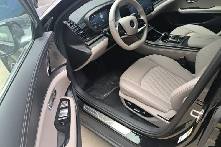 Used BYD Han 2025 DM-i 125KM LiDAR-Powered Intelligent Driving Model Driver Seat
