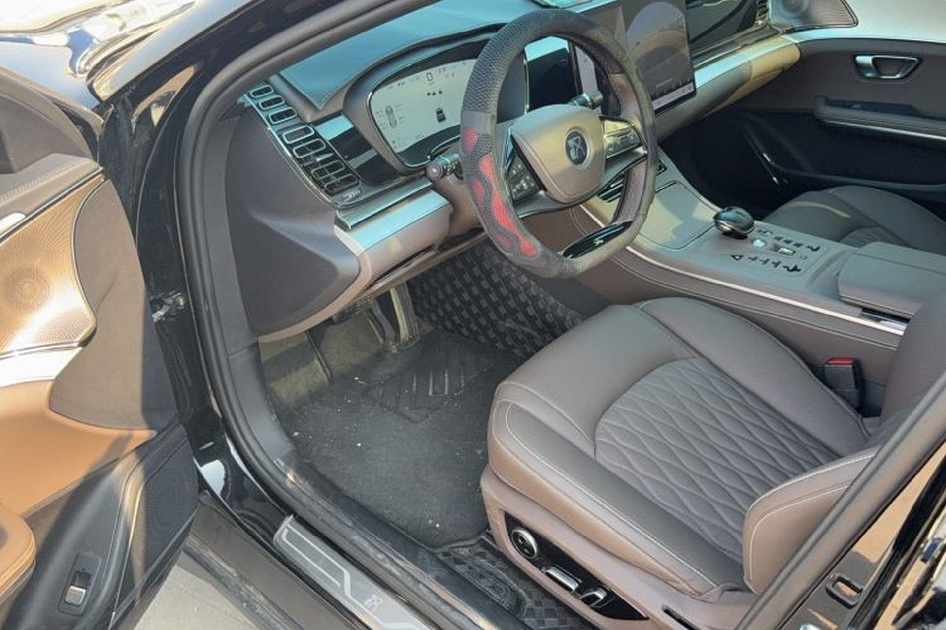 Used BYD Han 2025 DM-i 125KM Elite Model Driver Seat
