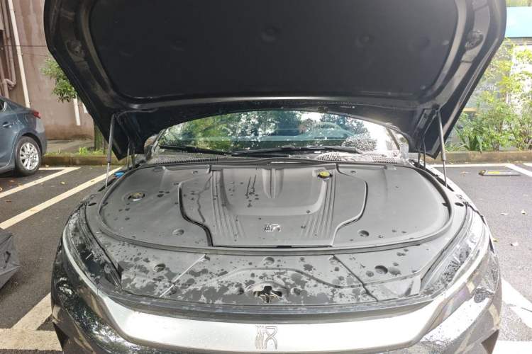 Used BYD Han 2025 EV Intelligent Driving Edition 605KM Prestige Model Engine Bay