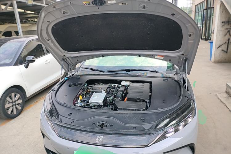 Used BYD Han 2025 DM-i 125KM Elite Model Engine Bay