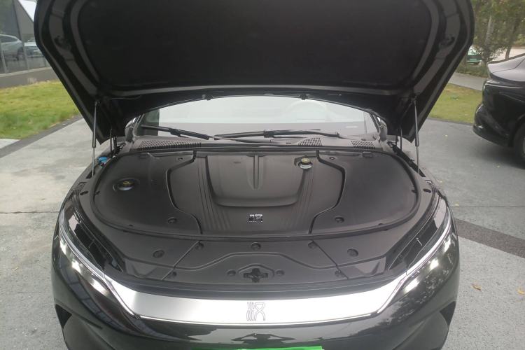 Used BYD Han 2025 EV Intelligent Driving Edition 701KM LiDAR Flagship Model Engine Bay