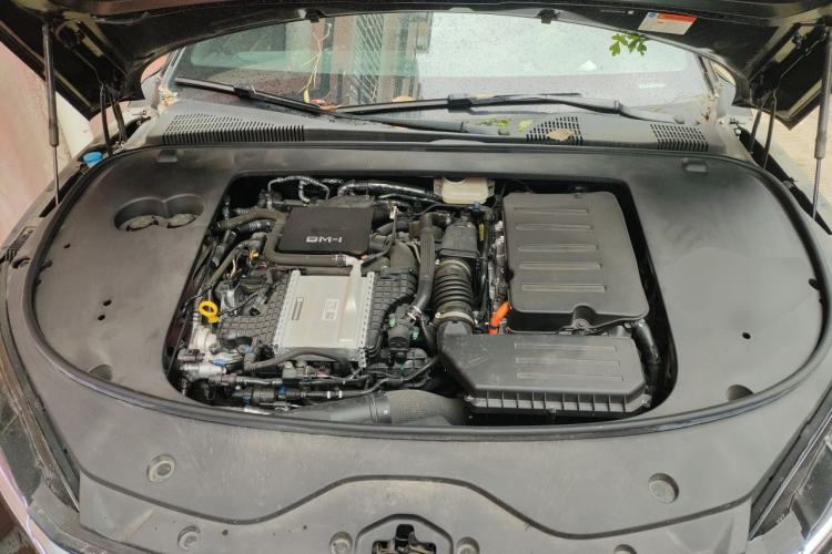 Used BYD Han 2025 DM-i Intelligent Driving Edition 125KM Prestige Model Engine Bay