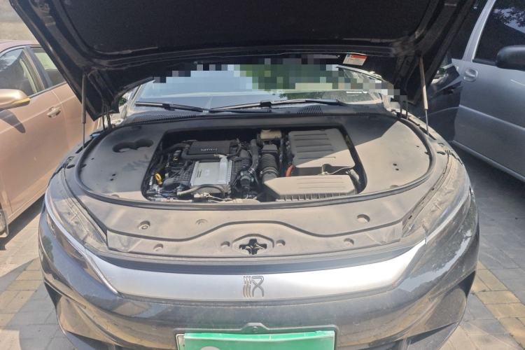 Used BYD Han 2025 DM-i 125KM Comfort Model Engine Bay