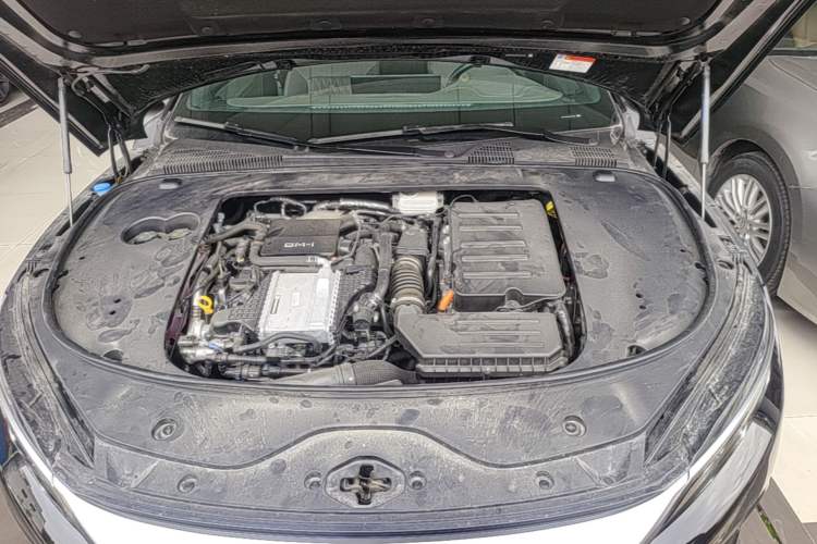 Used BYD Han 2025 DM-i 125KM Prestige Model Engine Bay