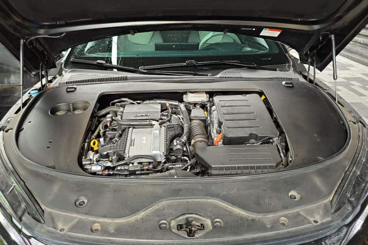 Used BYD Han 2025 DM-i 125KM Elite Model Engine Bay