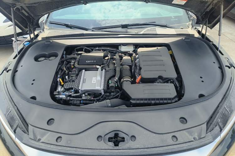 Used BYD Han 2025 DM-i Intelligent Driving Edition 125KM LiDAR Flagship Model Engine Bay