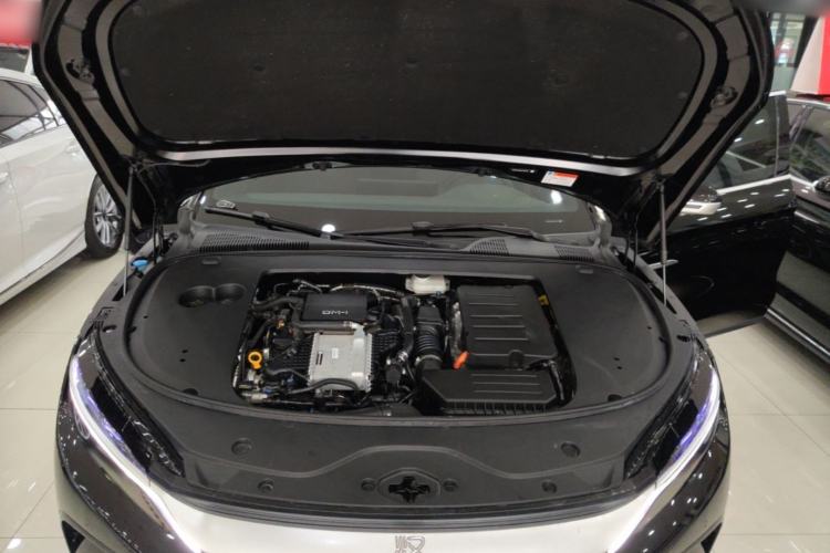 Used BYD Han 2025 DM-i 125KM Elite Model Engine Bay
