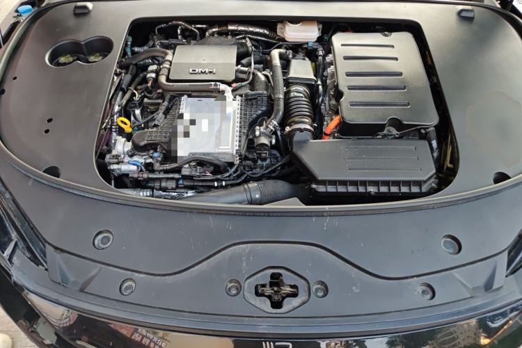 Used BYD Han 2025 DM-i 125KM Prestige Model Engine Bay