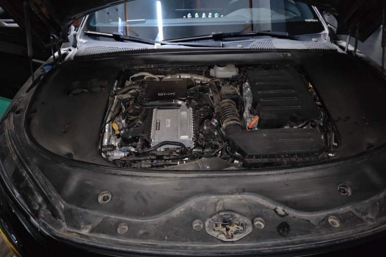 Used BYD Han 2025 DM-i 125KM Elite Model Engine Bay
