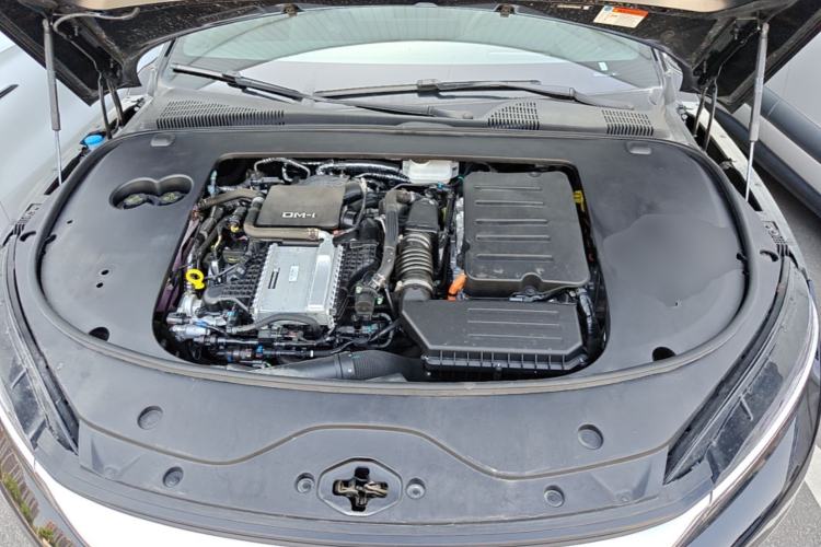 Used BYD Han 2025 DM-i Intelligent Driving Edition 125KM LiDAR Flagship Model Engine Bay
