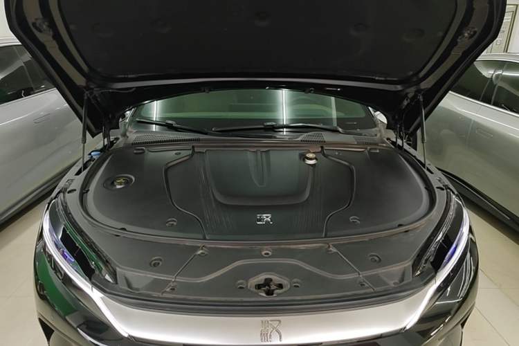 Used BYD Han 2025 EV 605KM Prestige Model Engine Bay