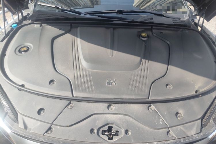 Used BYD Han 2025 EV Intelligent Driving Edition 701KM LiDAR Deluxe Model Engine Bay