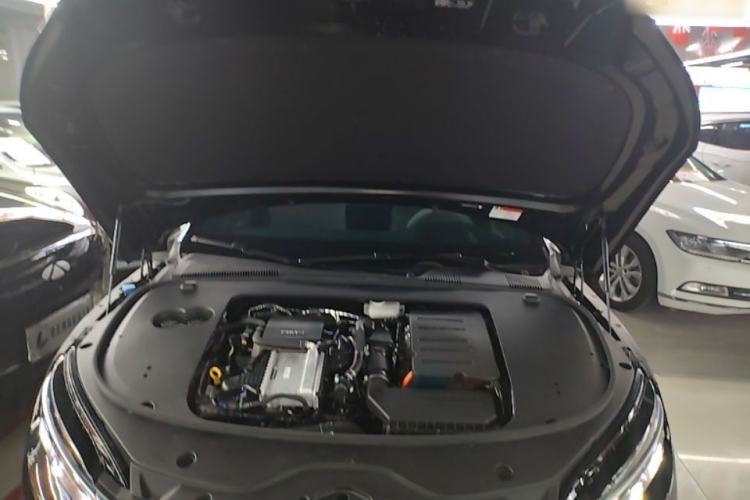 Used BYD Han 2025 DM-i 125KM Prestige Model Engine Bay
