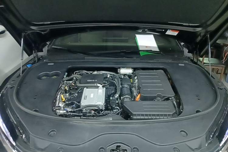 Used BYD Han 2025 DM-i 125KM Elite Model Engine Bay