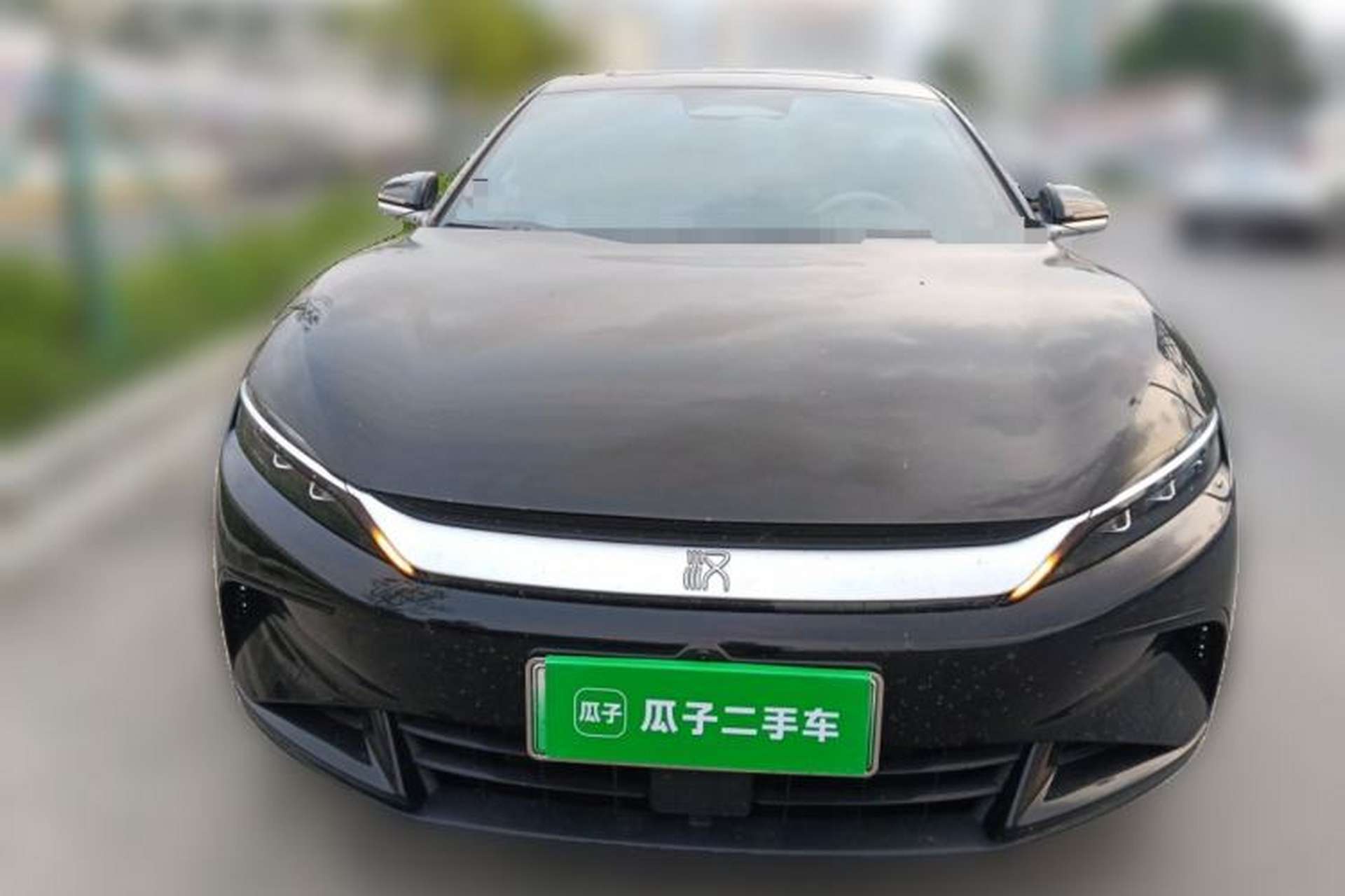 Used BYD Han 2025 DM-i Smart Drive 125KM Elite Model Exterior 1