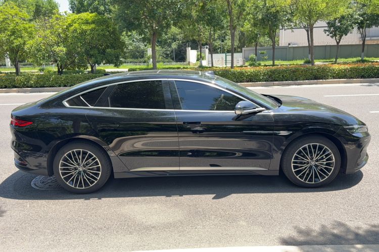 Used BYD Han 2025 DM-i Intelligent Driving Edition 125KM LiDAR Flagship Model Exterior 1