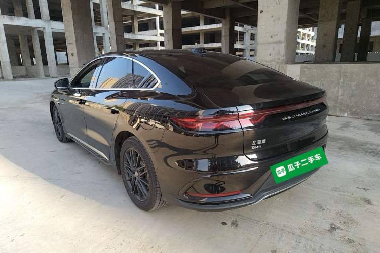 Used BYD Han 2025 DM-i Intelligent Driving Edition 245KM Prestigious Edition Exterior 2
