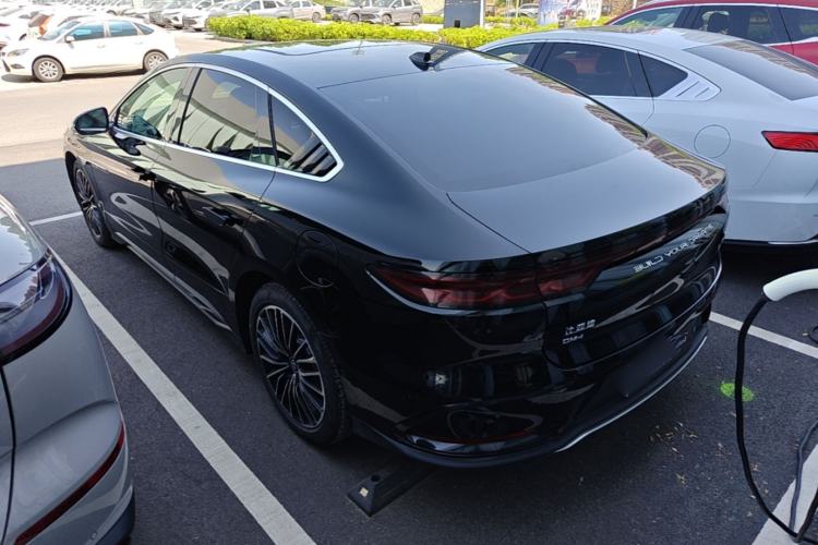Used BYD Han 2025 DM-i Intelligent Driving Edition 125KM LiDAR Flagship Model Exterior 2