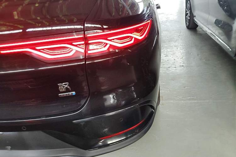 Used BYD Han 2025 EV Intelligent Driving Edition 605KM Prestige Model Exterior 3