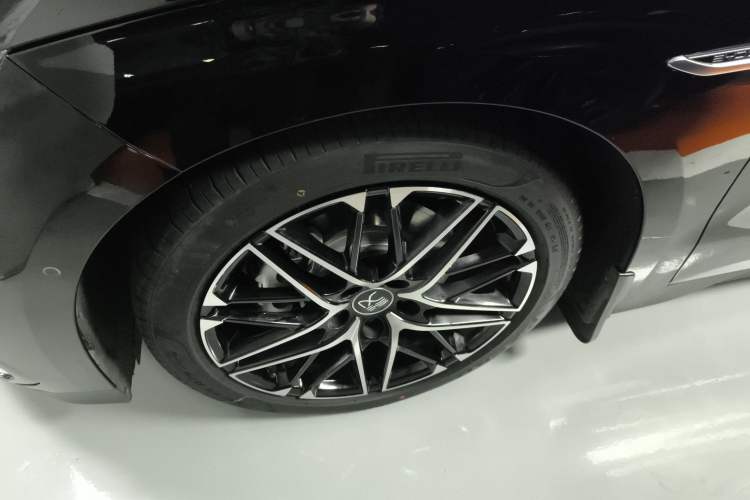 Used BYD Han 2025 EV 605KM Prestige Model Exterior 4