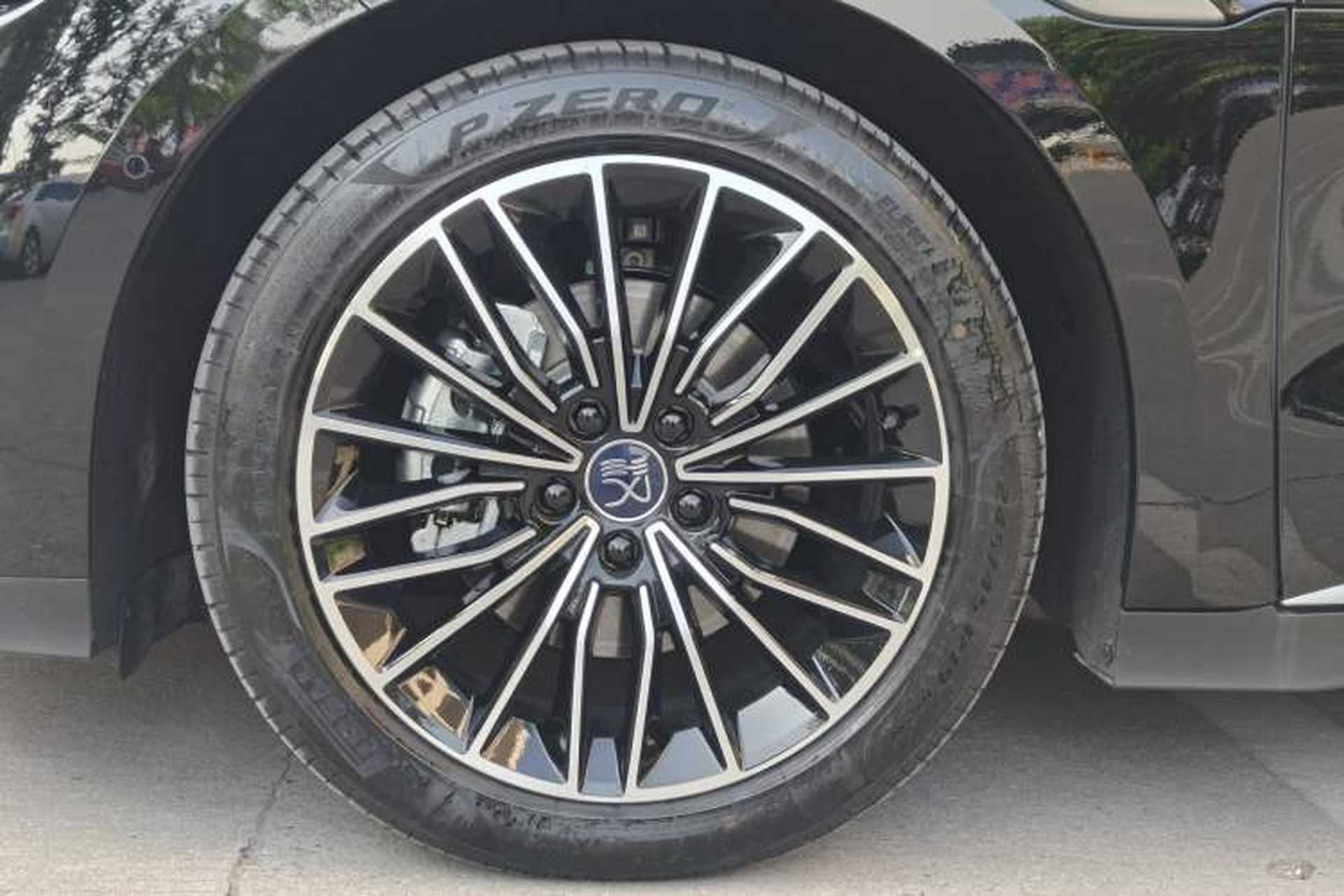 Used BYD Han 2025 DM-i Intelligent Driving Edition 125KM LiDAR Flagship Model Exterior 4