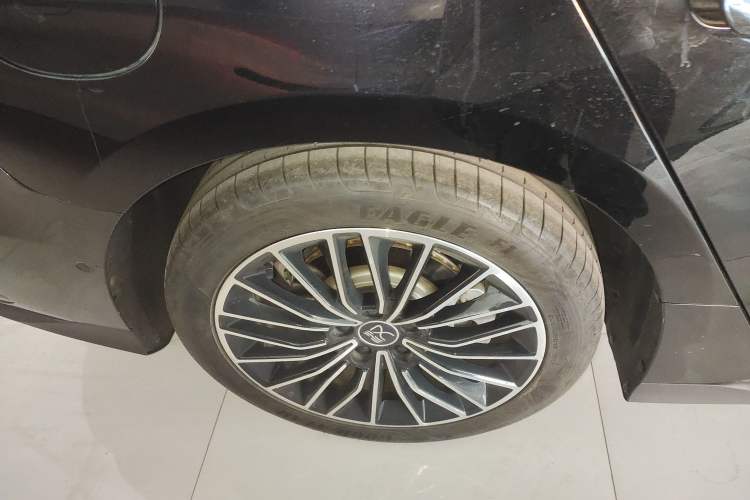 Used BYD Han 2025 DM-i Intelligent Driving Edition 125KM LiDAR Flagship Model Exterior 5