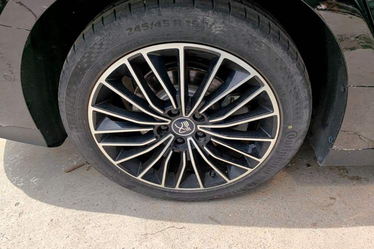 Used BYD Han 2025 DM-i Intelligent Driving Edition 125KM LiDAR Flagship Model Exterior 5
