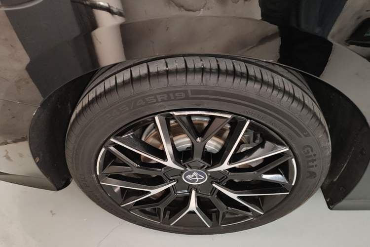 Used BYD Han 2025 EV 506KM Prestige Edition Exterior 5
