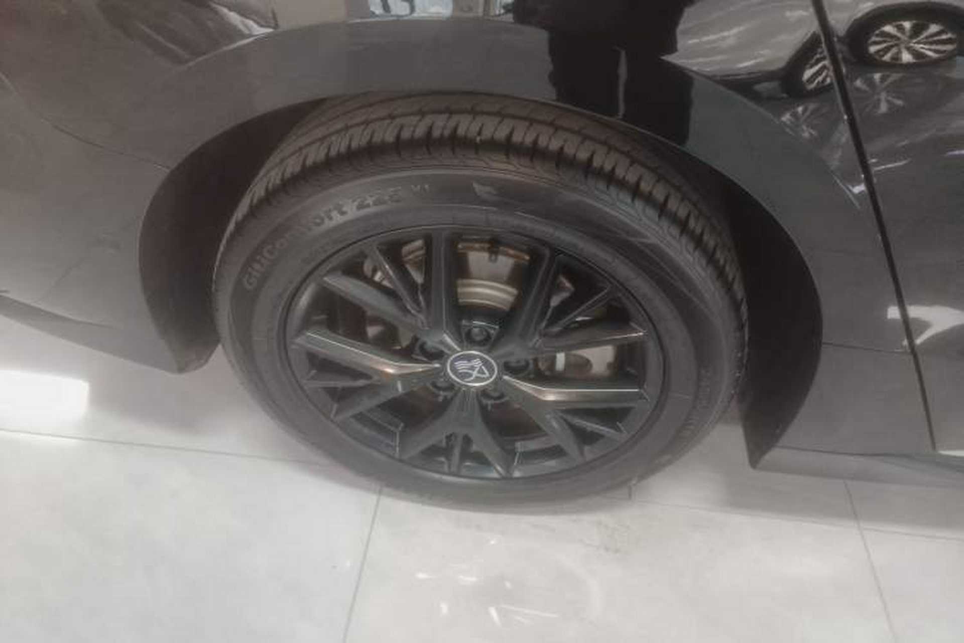 Used BYD Han 2025 DM-i Smart Drive 125KM Elite Model Exterior 5